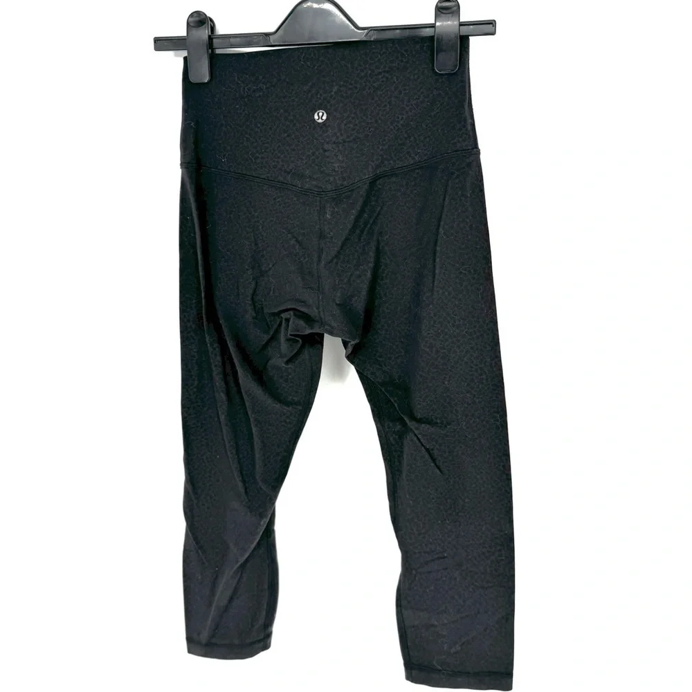 Lululemon align Black and gray pattern High-Waisted cropped yoga Leggings 6